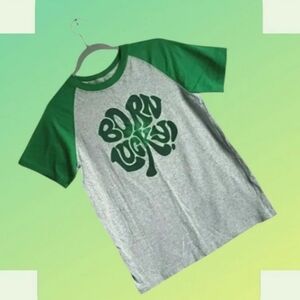 St. Patrick's Day Born Lucky graphic T-shirt Size XXL- 18
